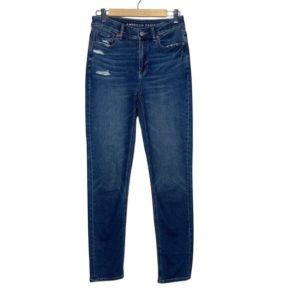 American Eagle High Rise Mom Jeans Dark Blue Wash Raw Hem Size 4 X-Long - Picture 1 of 6